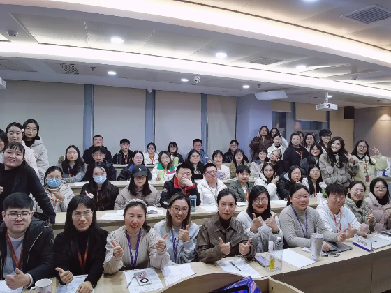 新东方比邻教师技能评比大赛圆满完成:为每一位学生的进步保驾护航